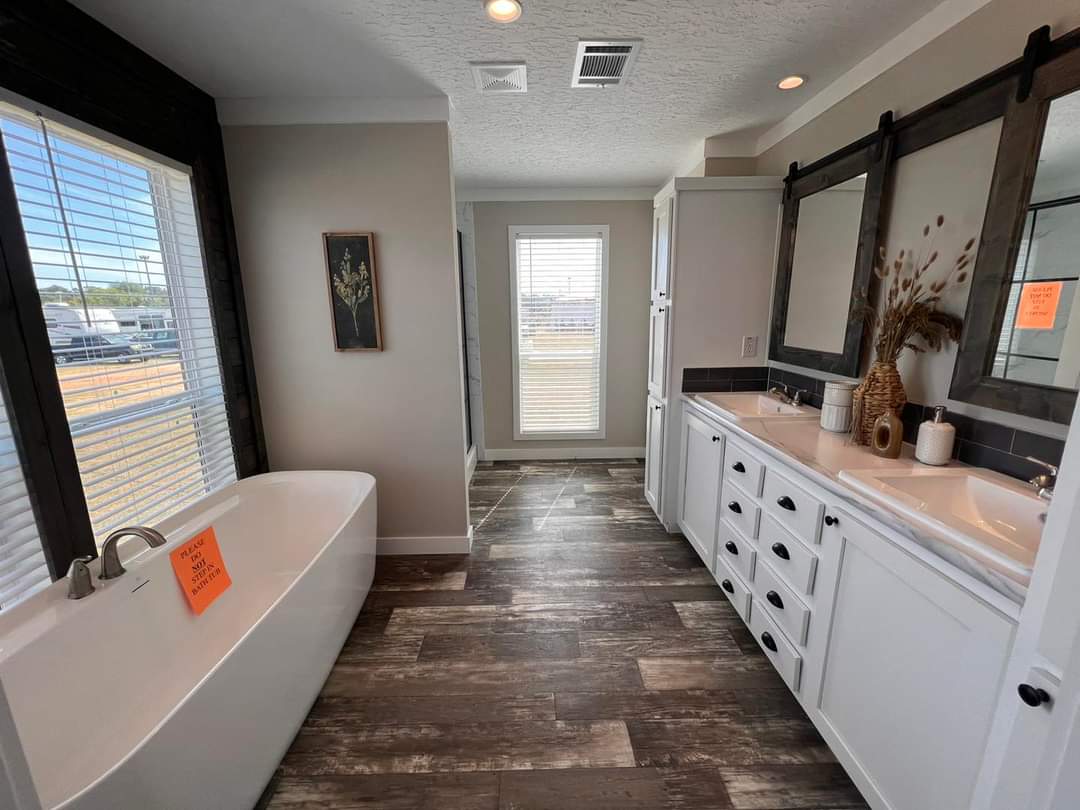 Yellowstone 3276532-YST - 4B