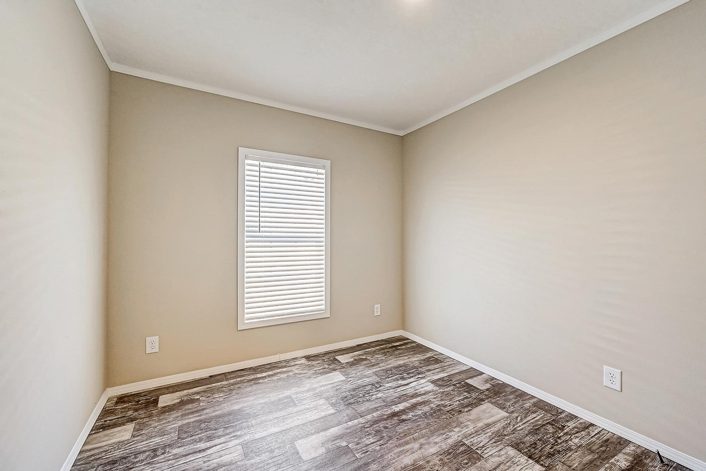 Legend Express 1660390-LGX