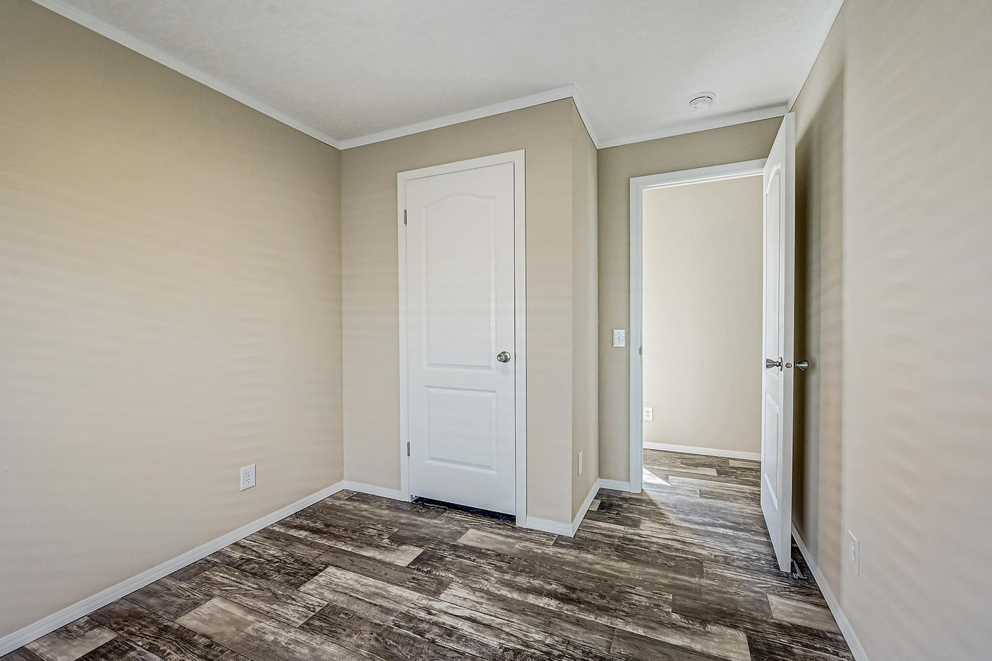 Legend Express 1660390-LGX