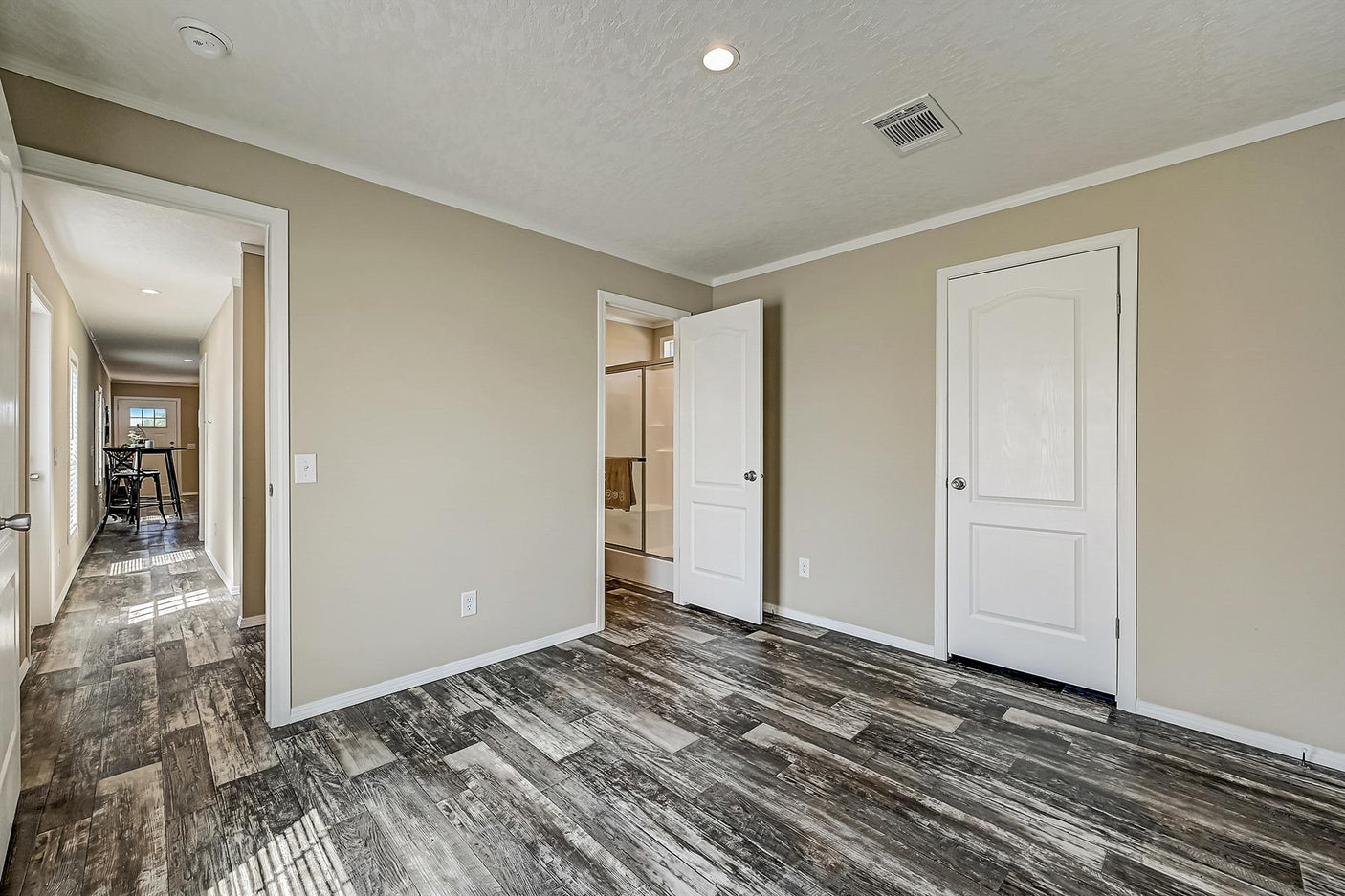 Legend Express 1660390-LGX