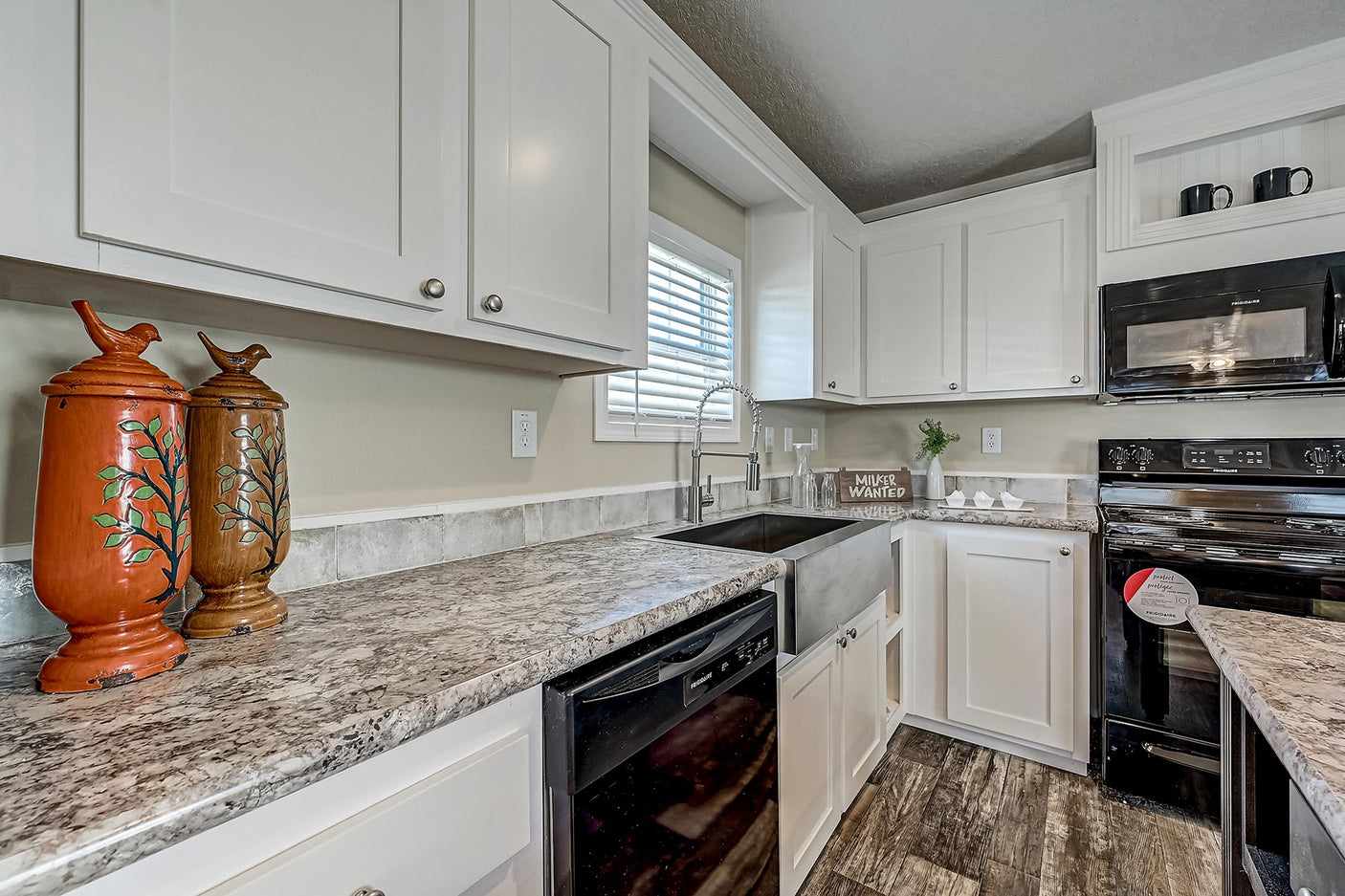 Legend Express 1660390-LGX