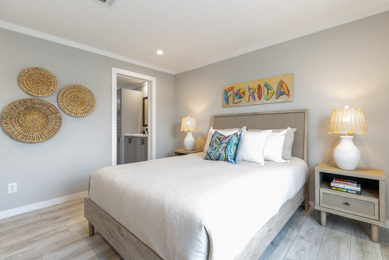 Lake Manor LM2846H22140