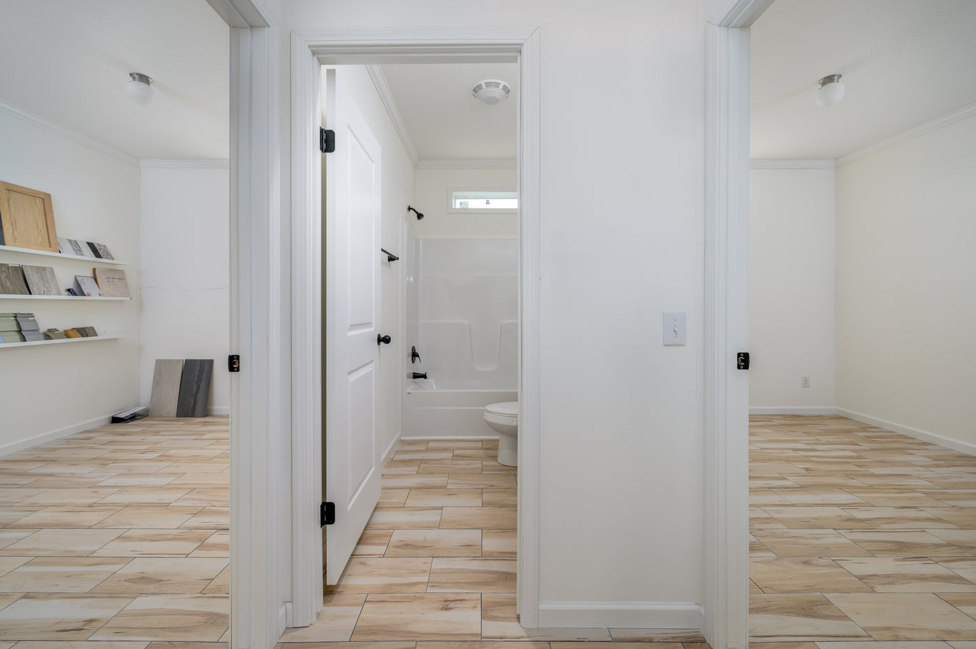 Trinity RH4603A - Stock