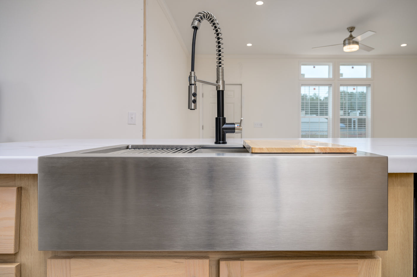 Trinity RH4603A - Stock