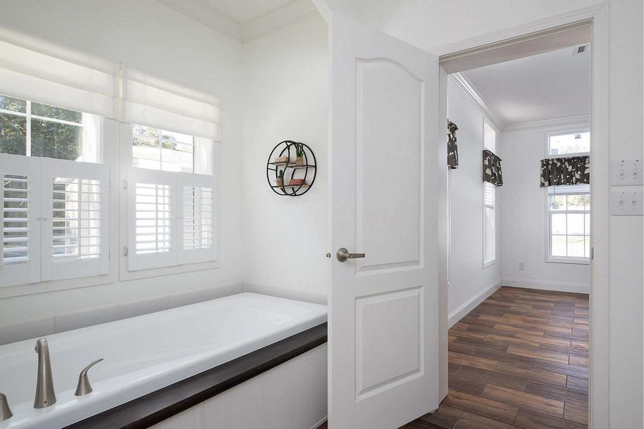 Cypress Manor C5644A