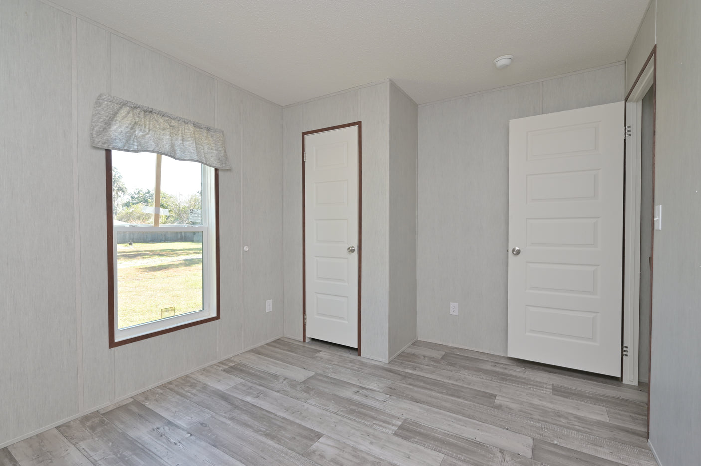 T-Swift L4562A - Stock