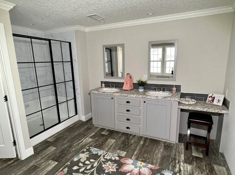 Waycross Express 2856492-EXP