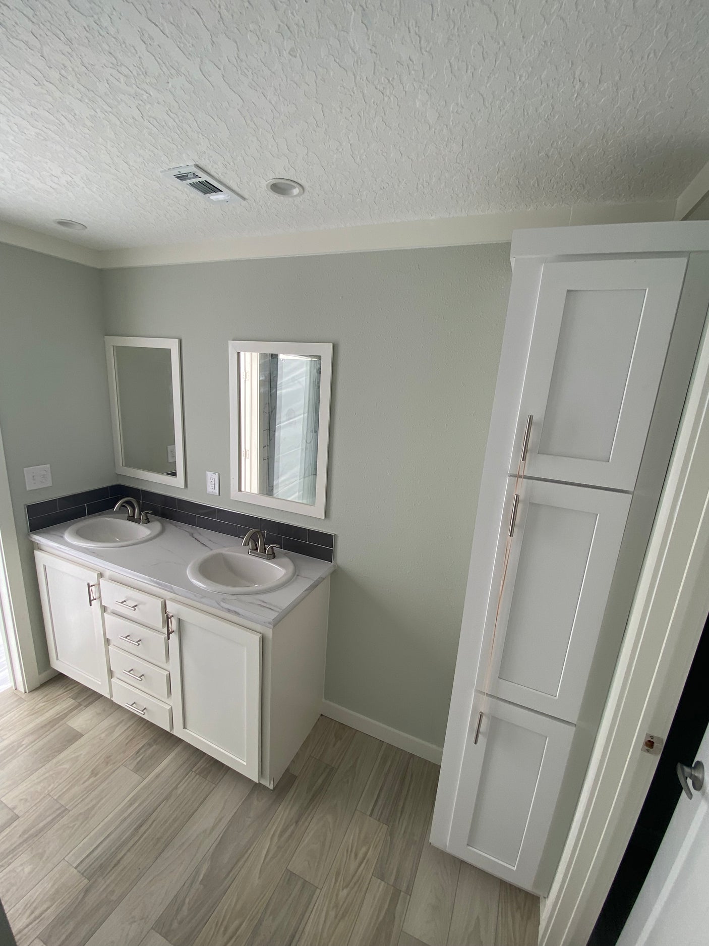 Legend Express 3260495-LGX