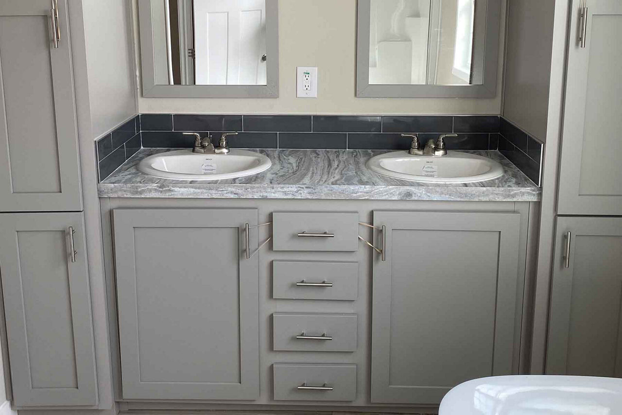 Legend Express 1676496-LGX - 3B