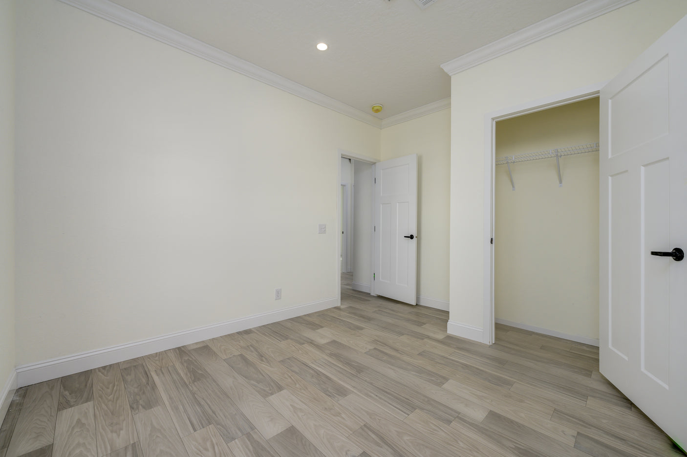 Legend Express 2860478-LGX - 3B