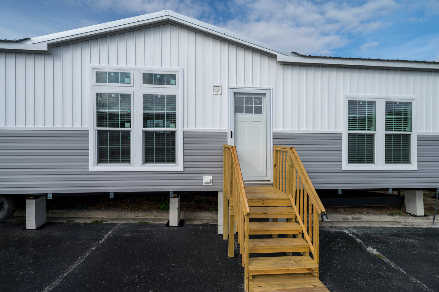 Legend Express 2860478-LGX - 4B - Stock