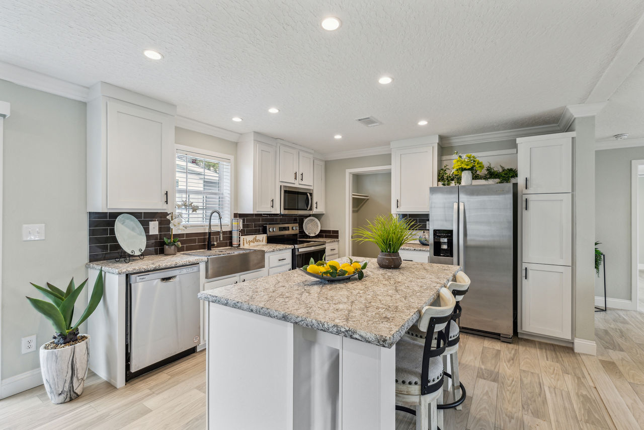 Waycross Express 2852477-EXP