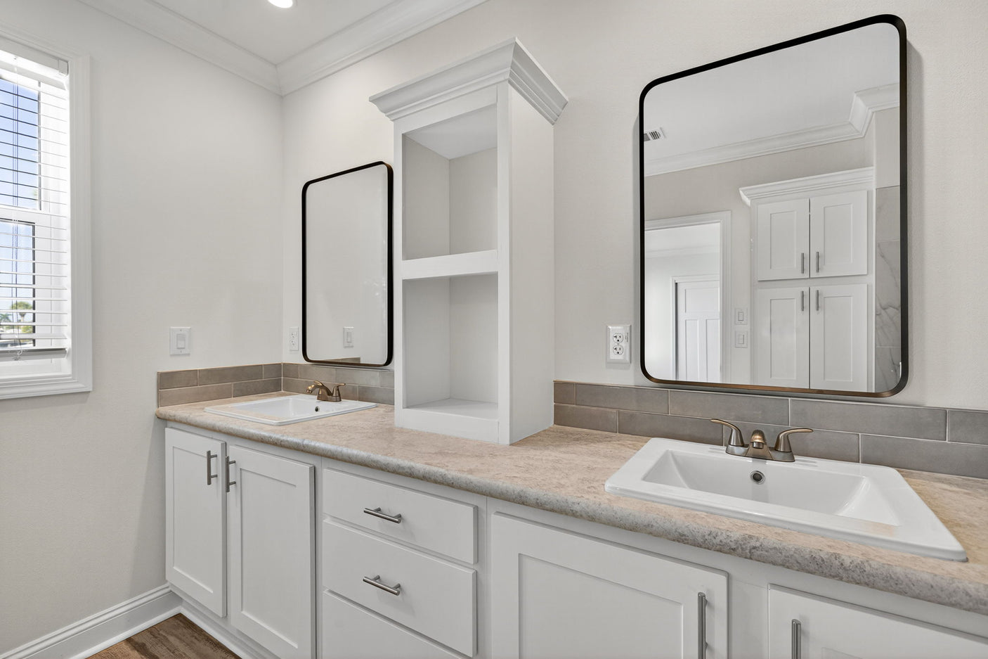 Silver Springs LE 5027-A - 3B