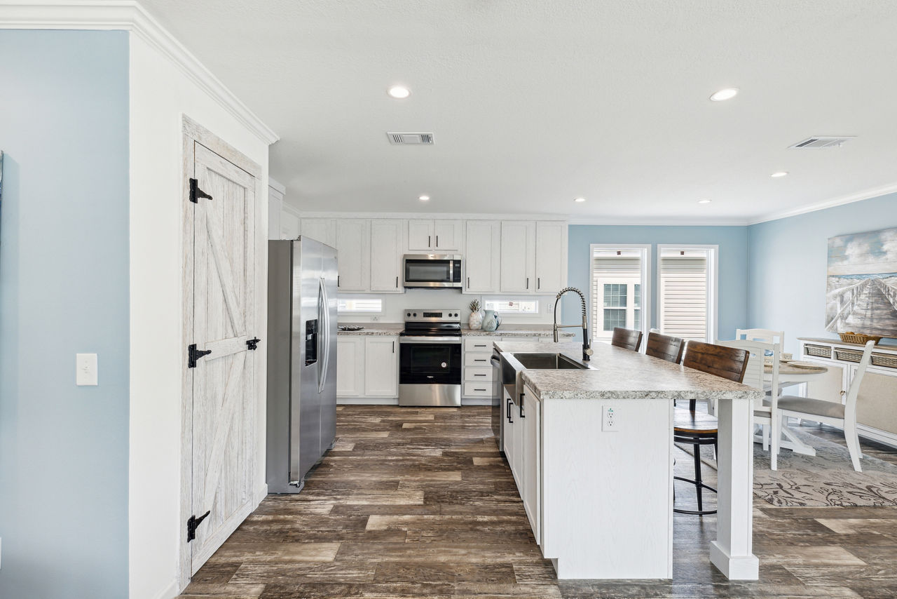 Pine Manor PM4523A