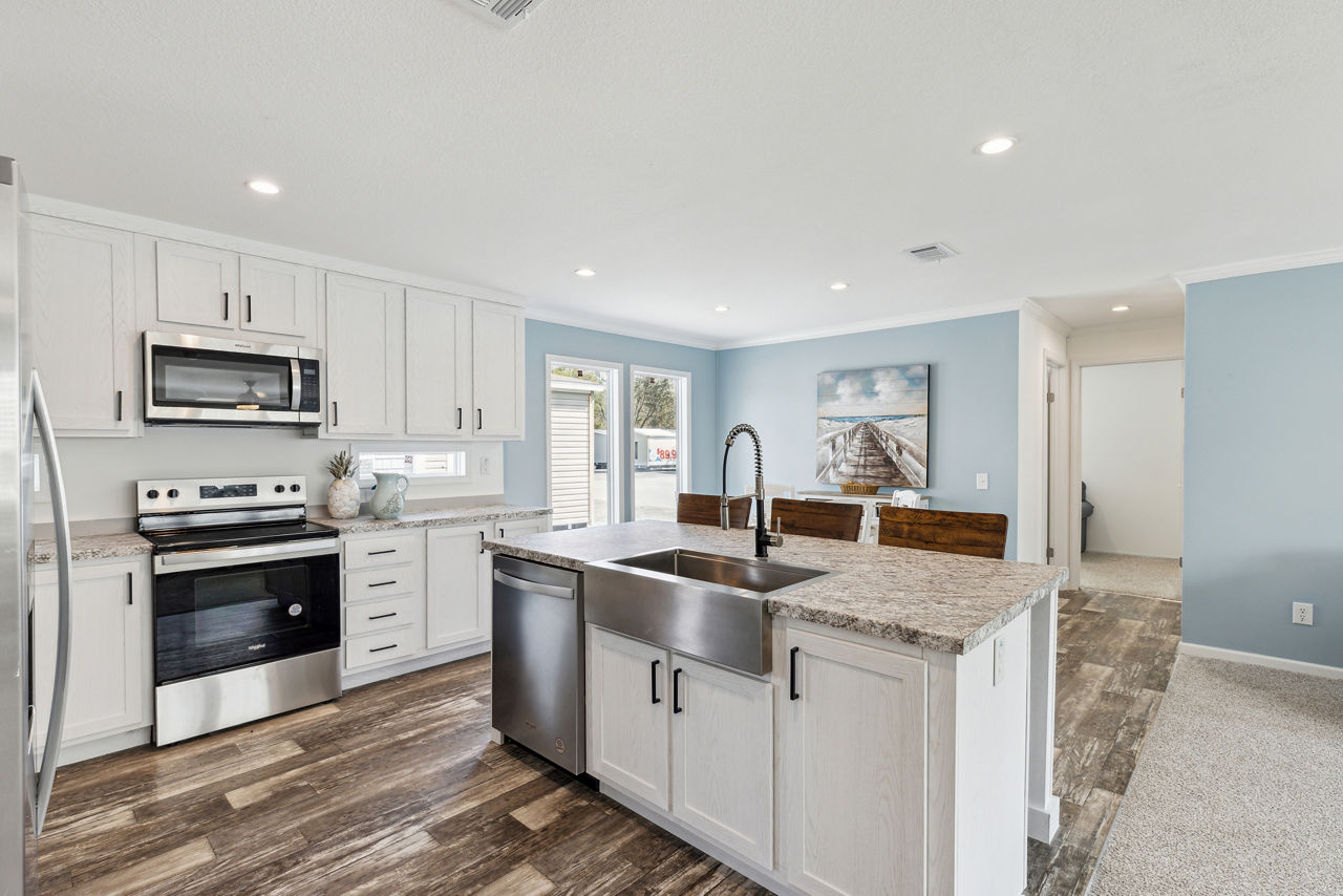 Pine Manor PM4523A