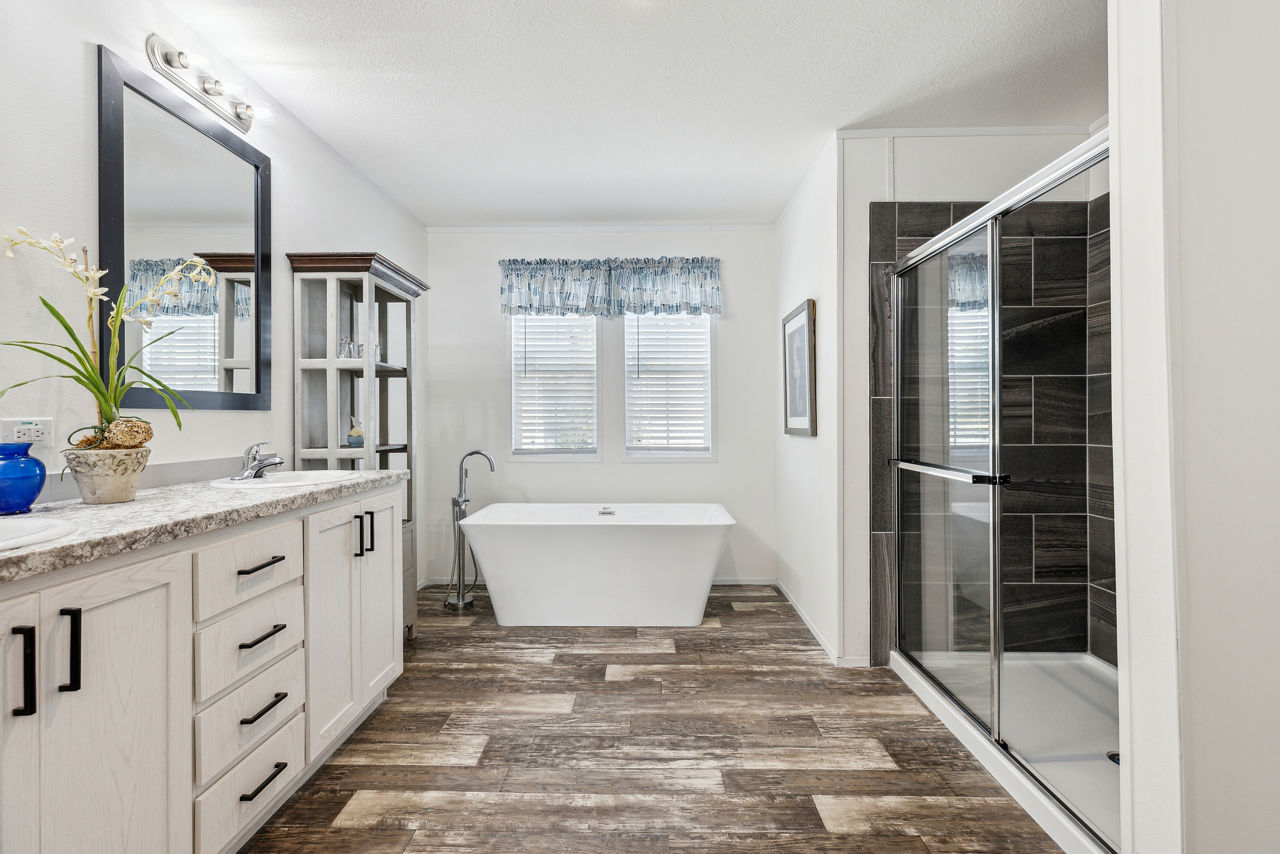 Pine Manor PM4523A