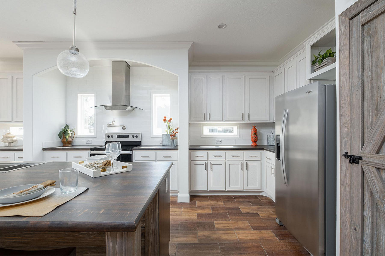 Cypress Manor C5644A