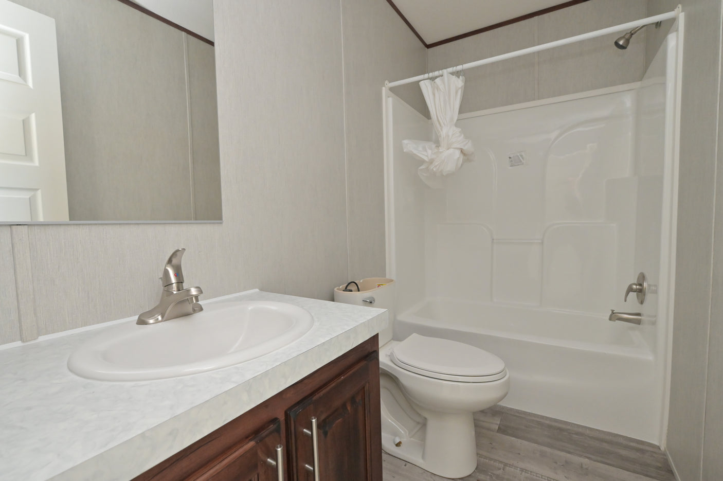 T-Swift L4562A - Stock