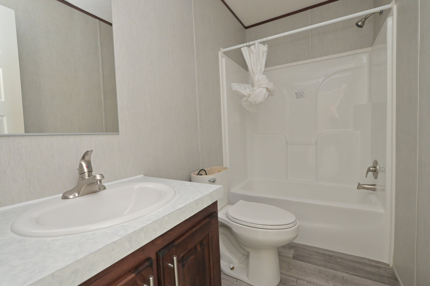 T-Swift L4562A - Stock