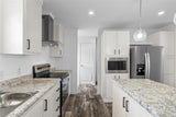Lake Manor LM2840H32P01