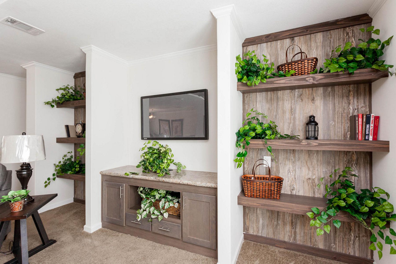 Pine Manor PM0764D
