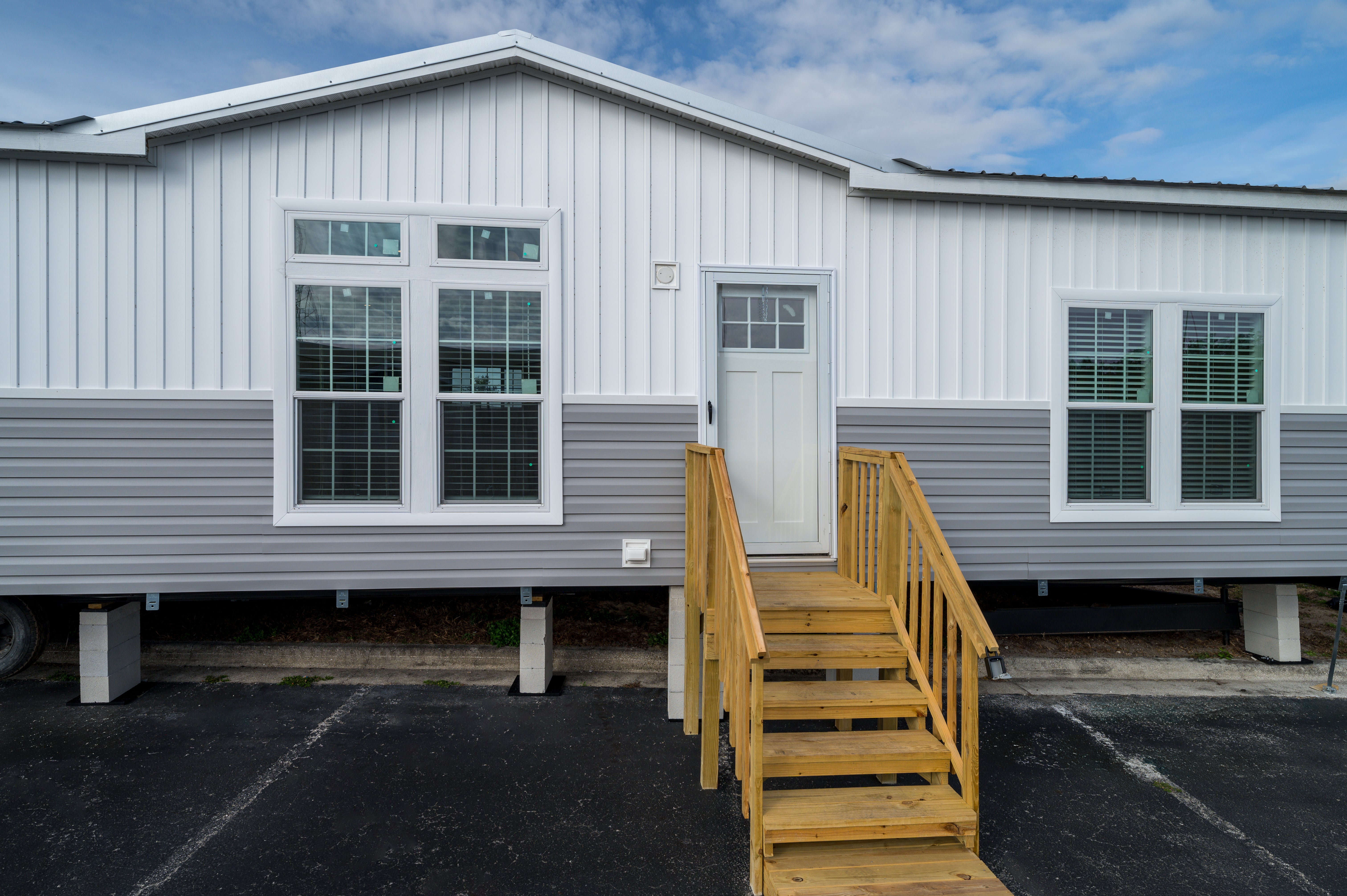 Legend Express 2860478-LGX - 4B - Stock – Stillwell Homes